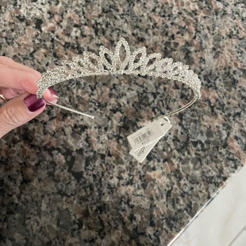 Sparkling Silver Crystal Tiara